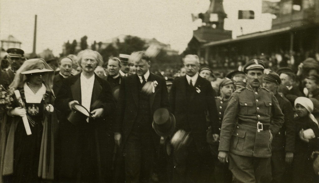Herbert Hoover, Ignacy Paderewski and Helena Paderewski in Warsaw in August 1919